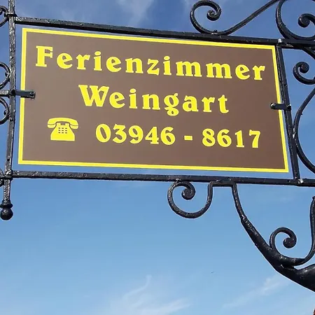 Ferienwohnung Weingart Apartament *