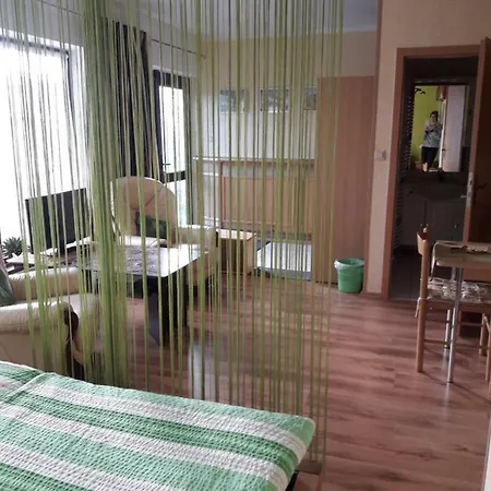 Ferienwohnung Weingart Apartament *